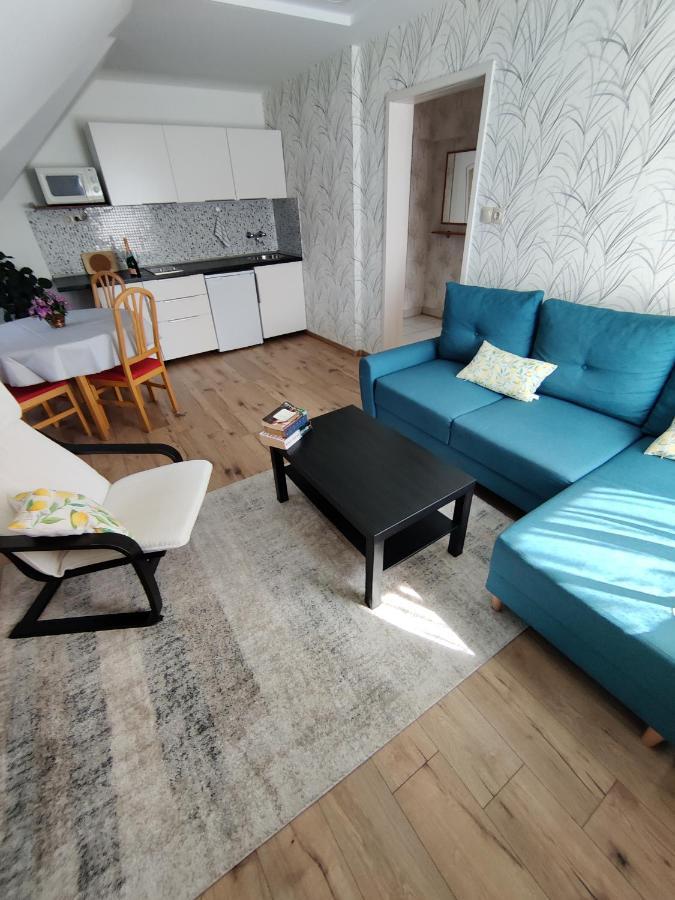 Fadora Apartman تيهاني المظهر الخارجي الصورة